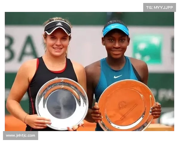 网球比赛中那些令人屏息凝视的精彩瞬间与震撼时刻 网球比赛中那些令人屏息凝视的精彩瞬间与震撼时刻