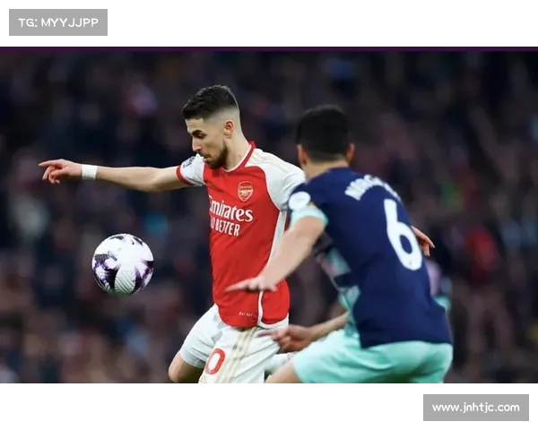 英超季前赛精彩纷呈 各大豪门摩拳擦掌迎接新赛季挑战 英超季前赛精彩纷呈 各大豪门摩拳擦掌迎接新赛季挑战